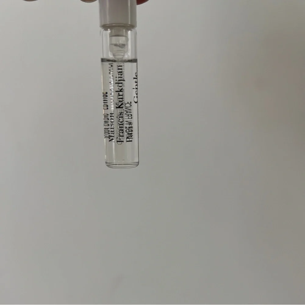 Jo Malone Orange Bitters Cologne with Silver Cap and Clear Vials - Picture 4 of 5